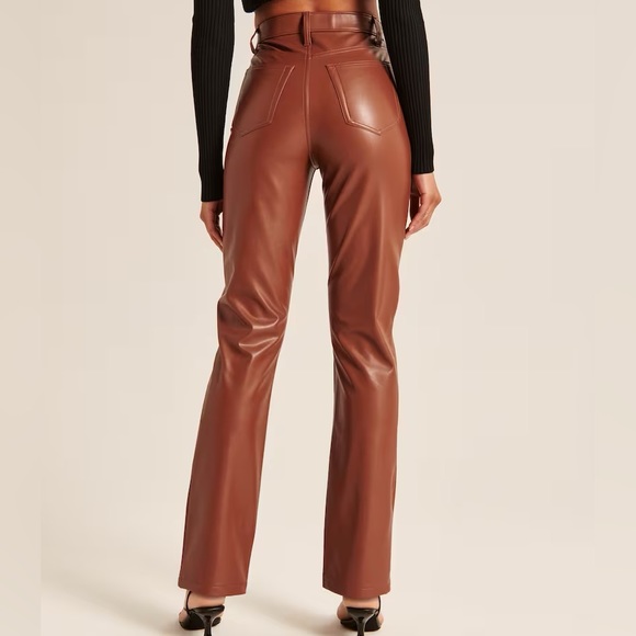 Abercrombie & Fitch Vegan Leather 90s Straight Pants - Ultra High Rise - Picture 2 of 4